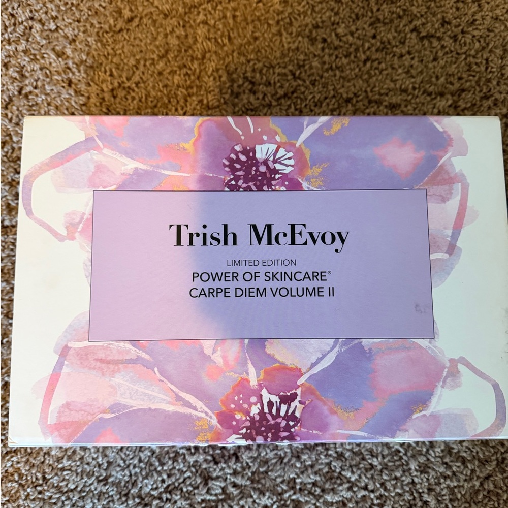Trish McEvoy Limited Edition Skincare Set - Lavender and White